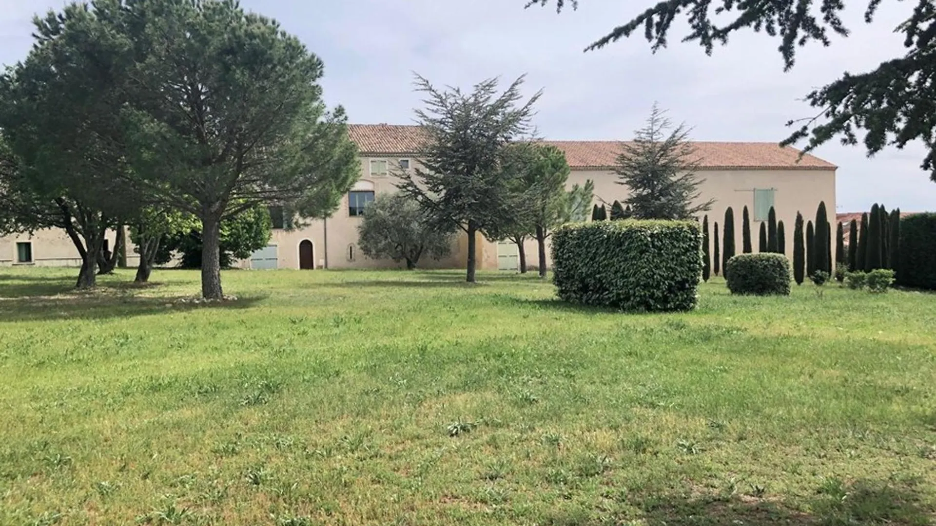 Gite Familial Confortable Au Coeur De Valensole - Fr-1-822-8 Brunet شقة